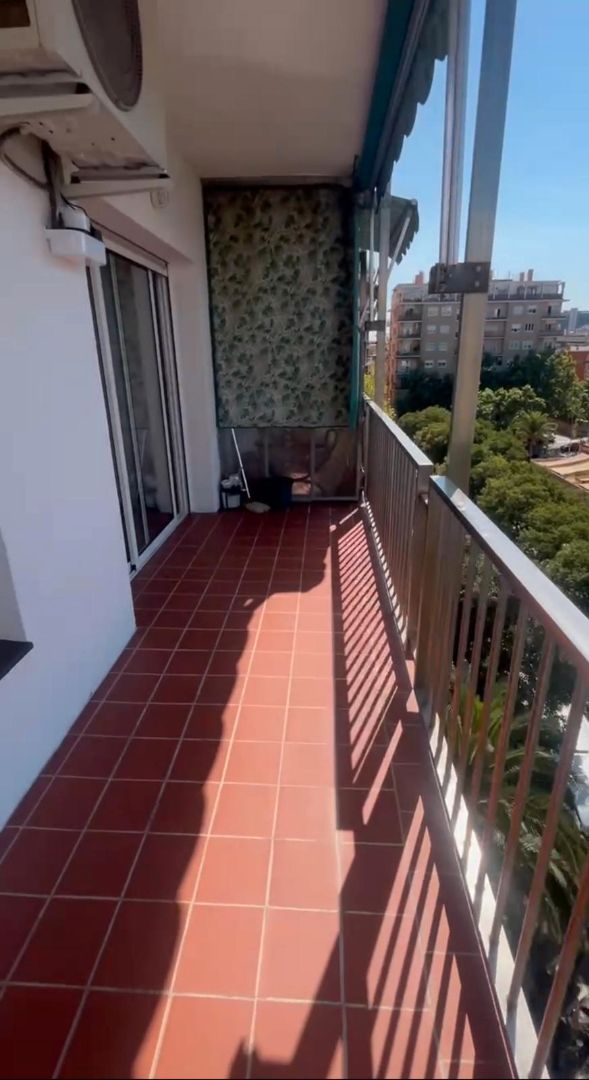 Balcony of Flat to rent in  Barcelona Capital  with Air Conditioner, Terrace and Furnished