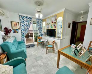 Living room of Flat for sale in  Cádiz Capital  with Air Conditioner, Heating and Parquet flooring