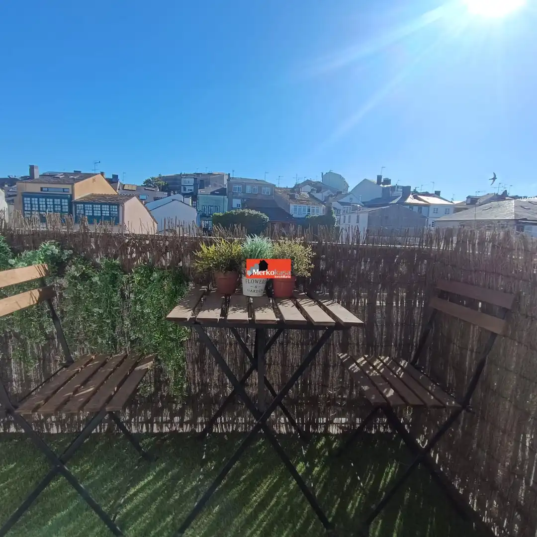 Terraza de Dúplex de alquiler en Lugo con Calefacción, Terraza y Trastero