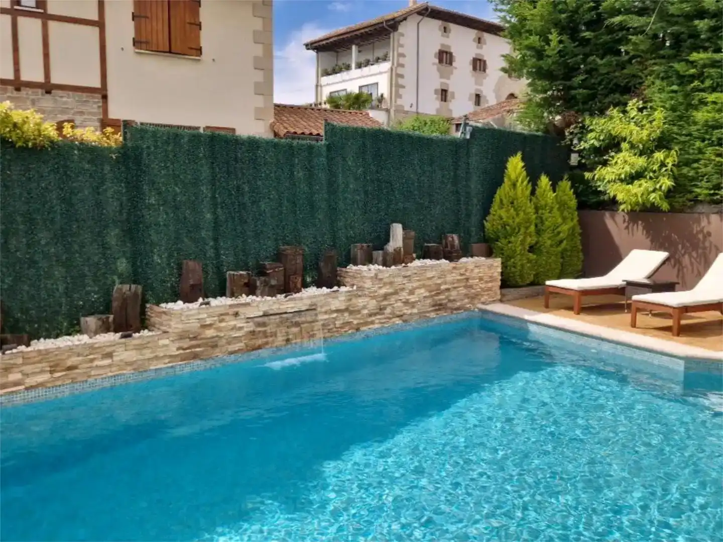 Piscina de Pis en venda en Iza / Itza amb Jardí privat, Parquet i Traster