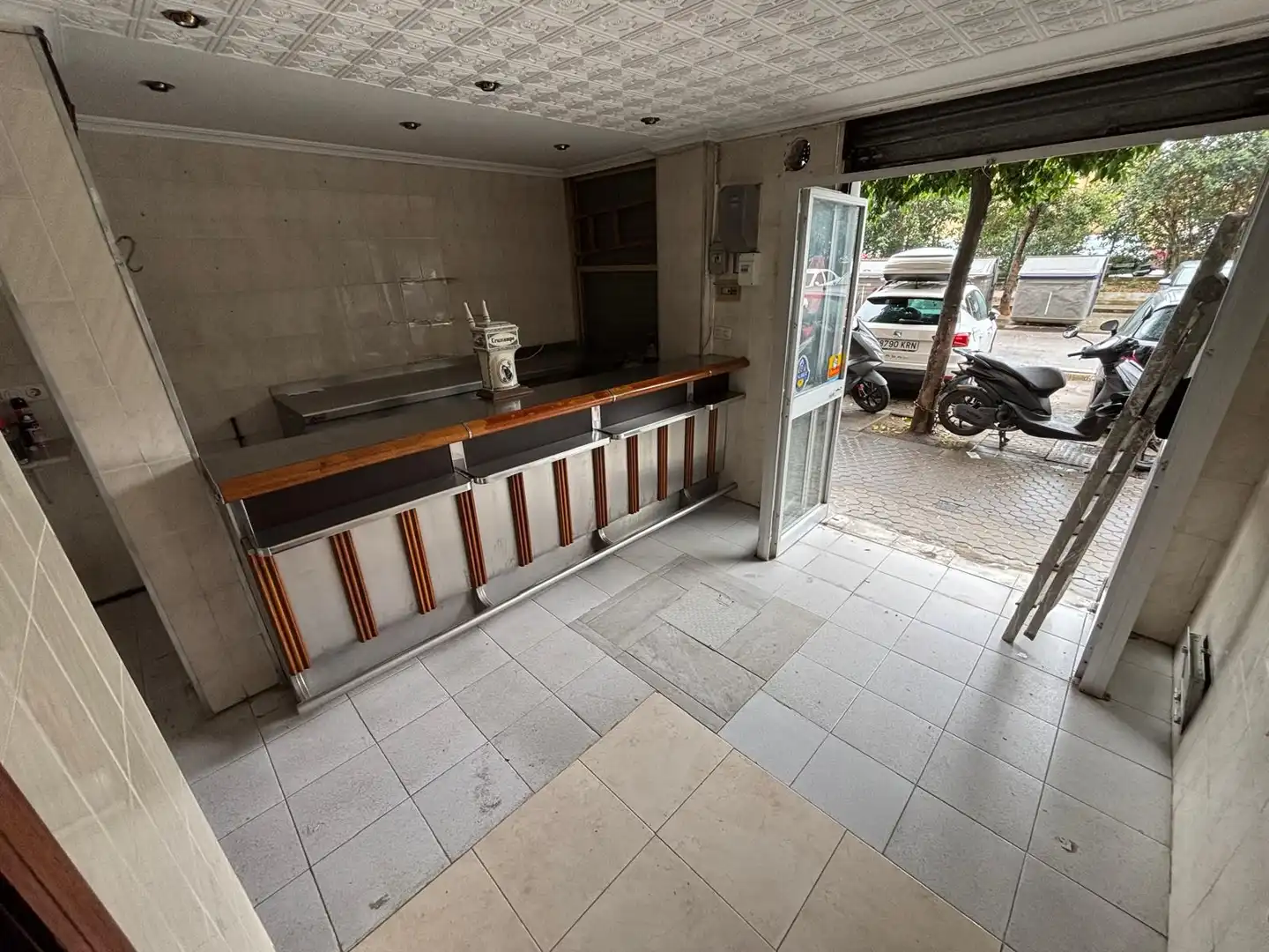 Gewerbefläche zum Verkauf in Calle el Barbero de Sevilla