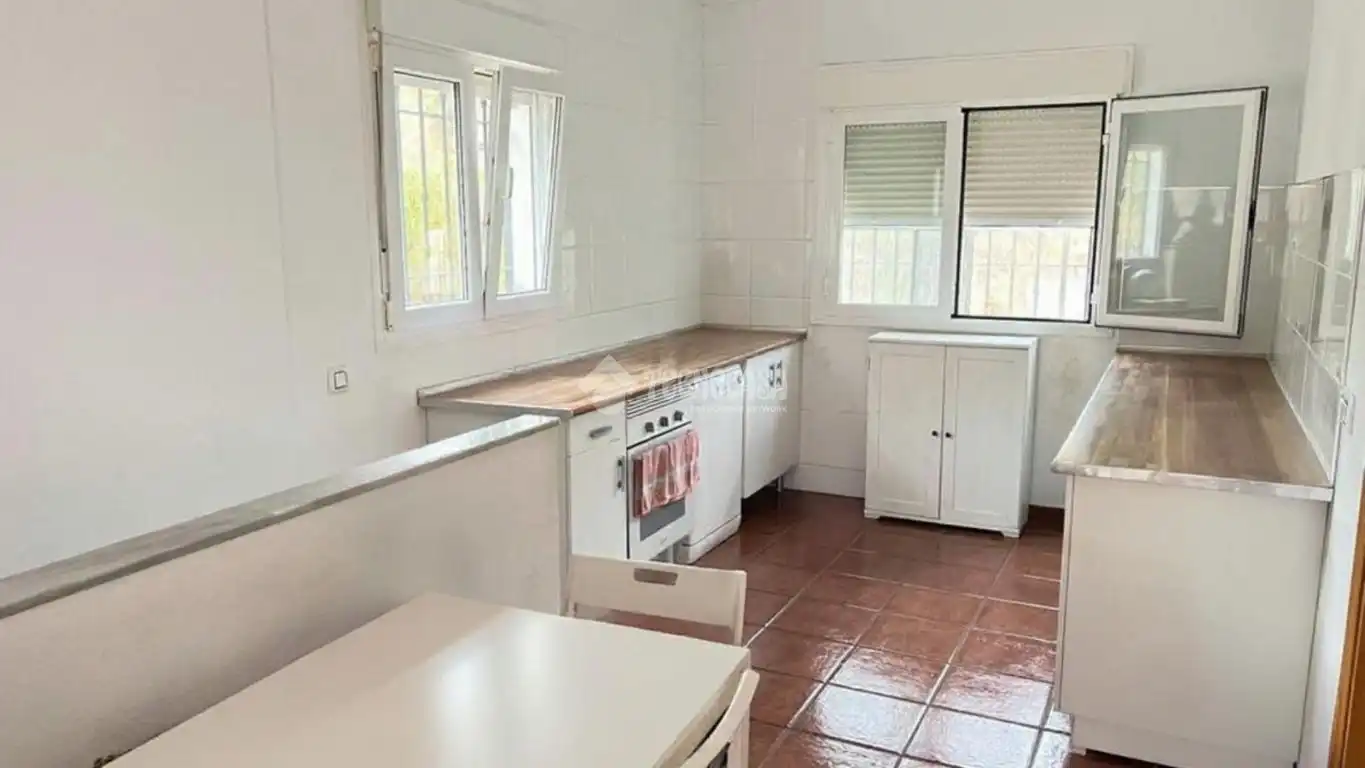 Kitchen of Houses for sale in Totalán
