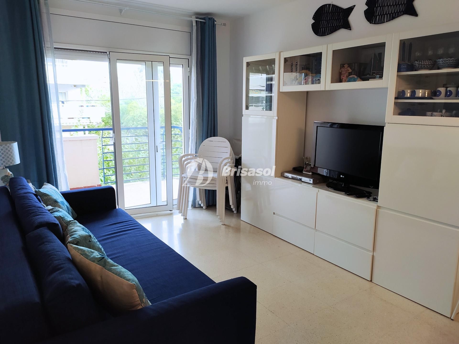 Sala de estar de Apartamento en venta en Salou con Terraza, Amueblado y Balcón