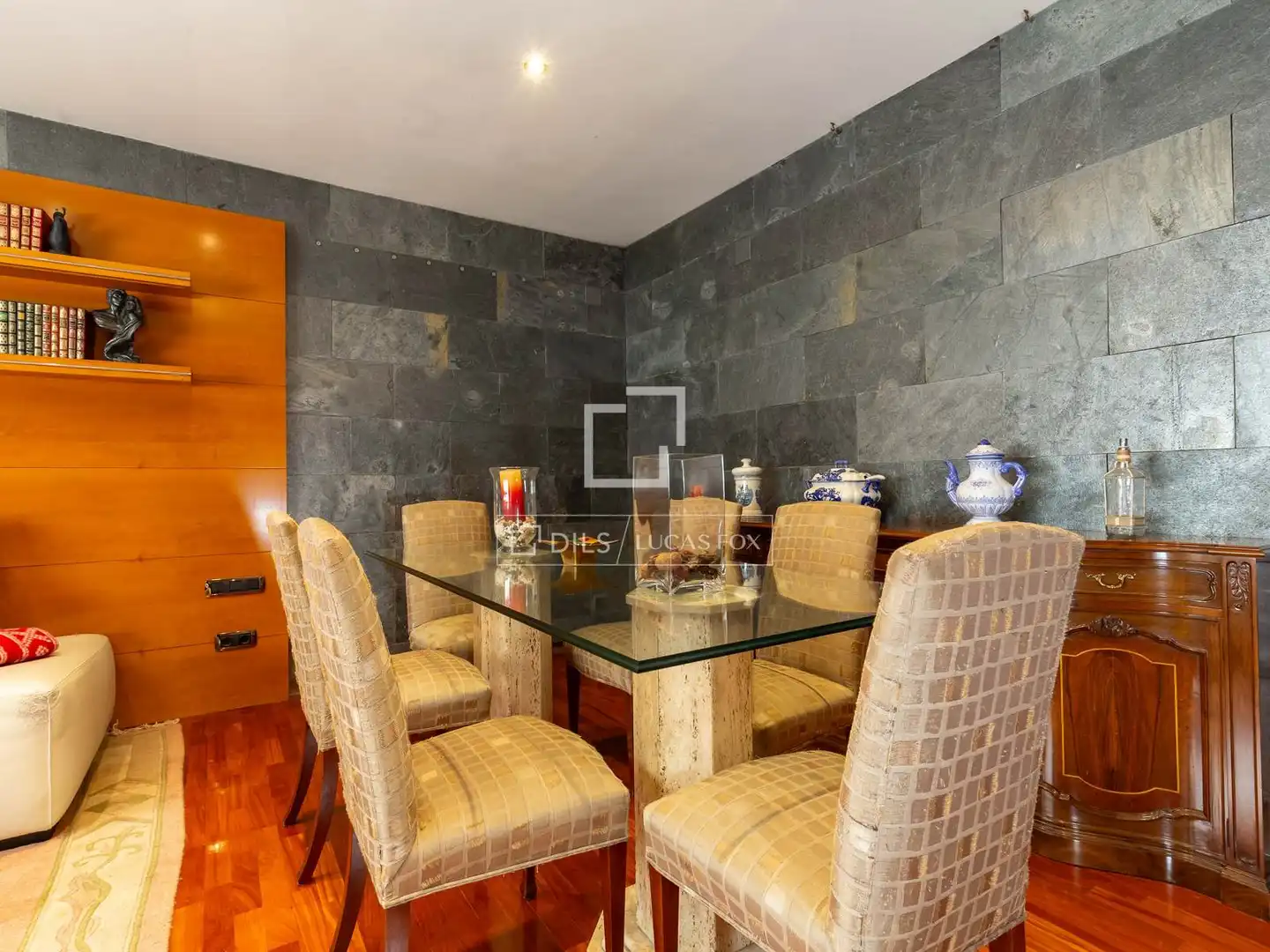 Dining room of Flat for sale in Sant Joan Despí  with Air Conditioner