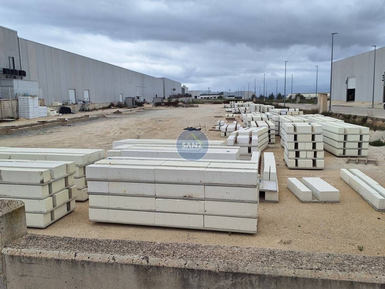 Exterior view of Industrial land for sale in Aielo de Malferit