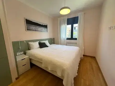 Dachboden zur Miete in Carrer de Jaume de Montcorb, Turó de Can Mates