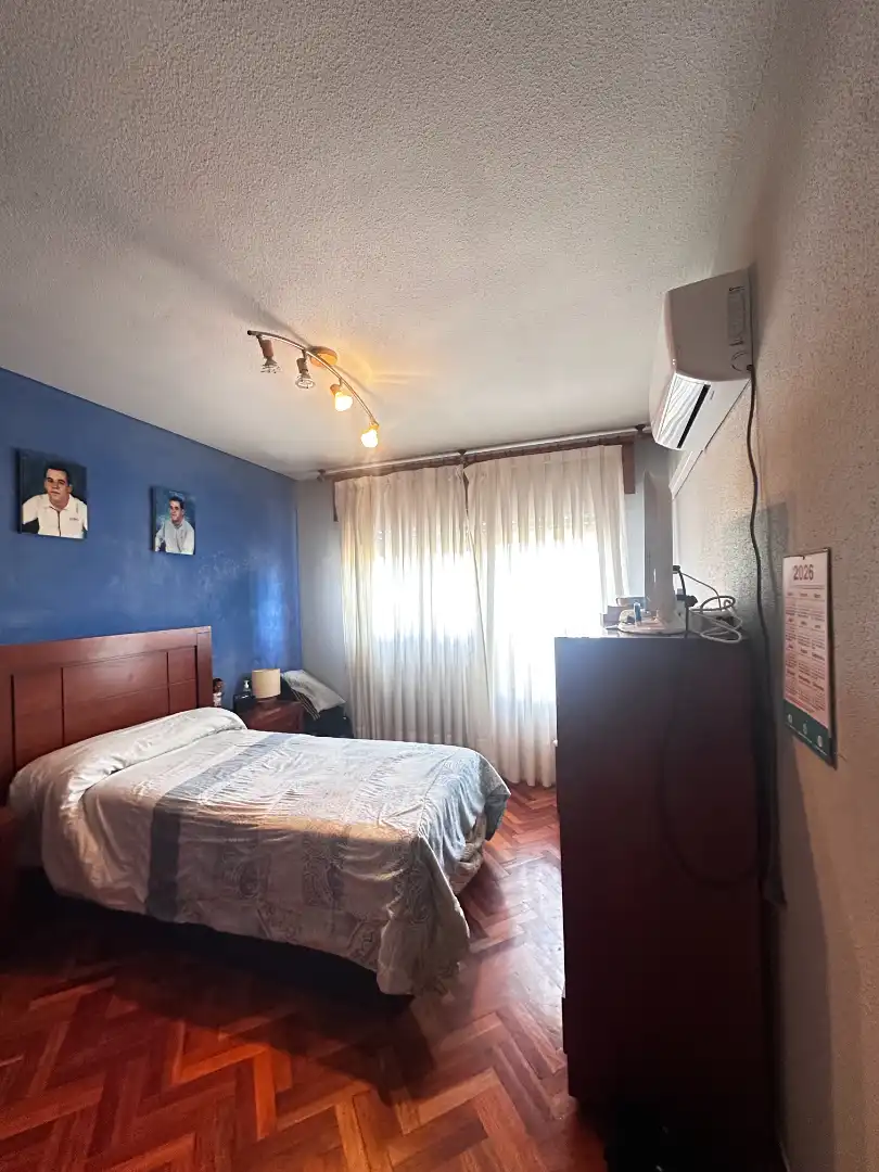 Habitación de Casa o chalet en venta en Las Rozas de Madrid con Aire acondicionado, Calefacción y Jardín privado