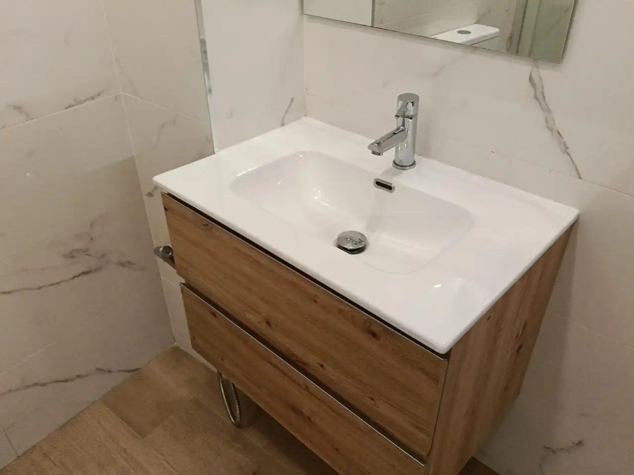 Bany de Estudi en venda en Madrid amb Aire condicionat, Calefacció i Moblat