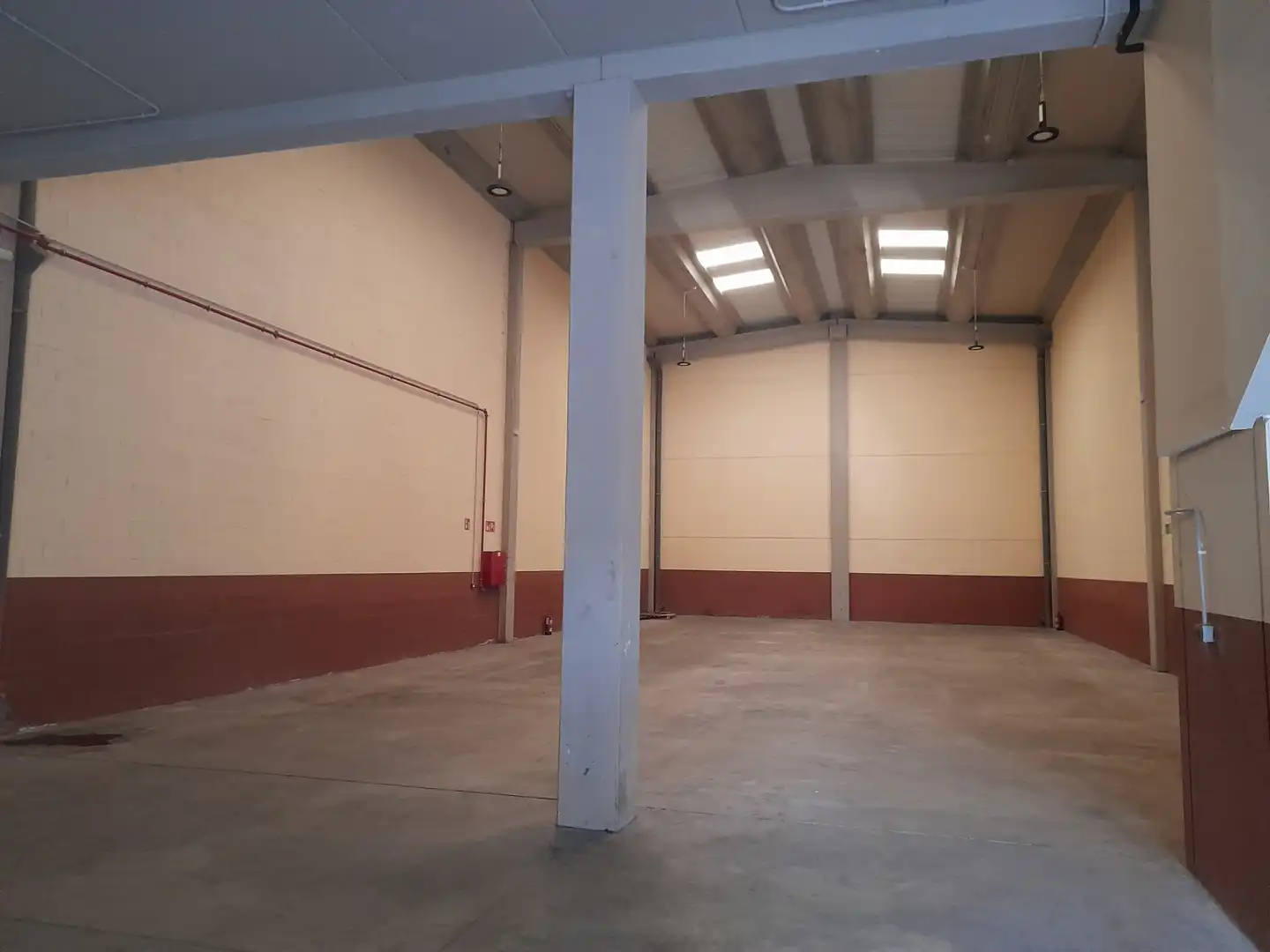 Nau industrial de lloguer a Carrer Progrés, imagen 3