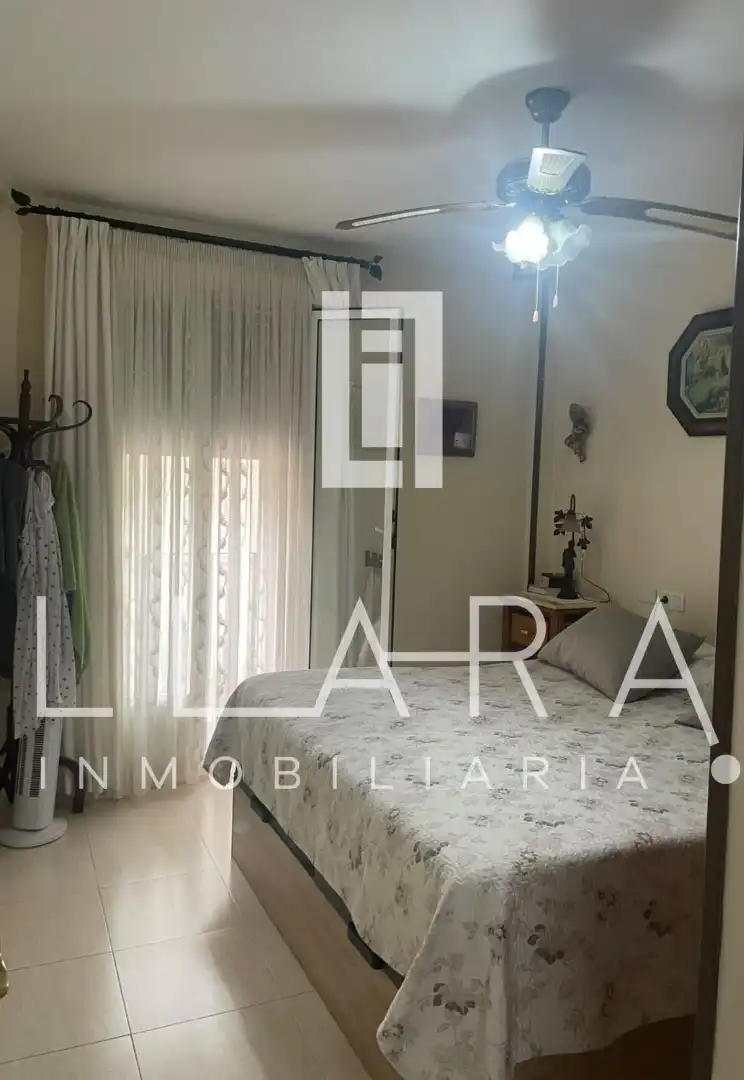 Appartamento con terrazza in vendita a Calle Santiago 28, imagen 7