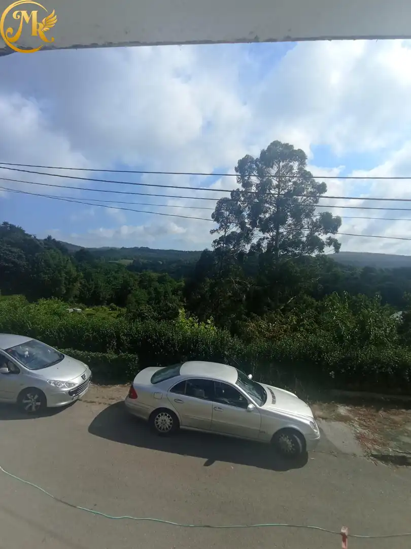 Aparcament de Casa o xalet en venda en Alfoz de Lloredo amb Jardí privat, Terrassa i Traster