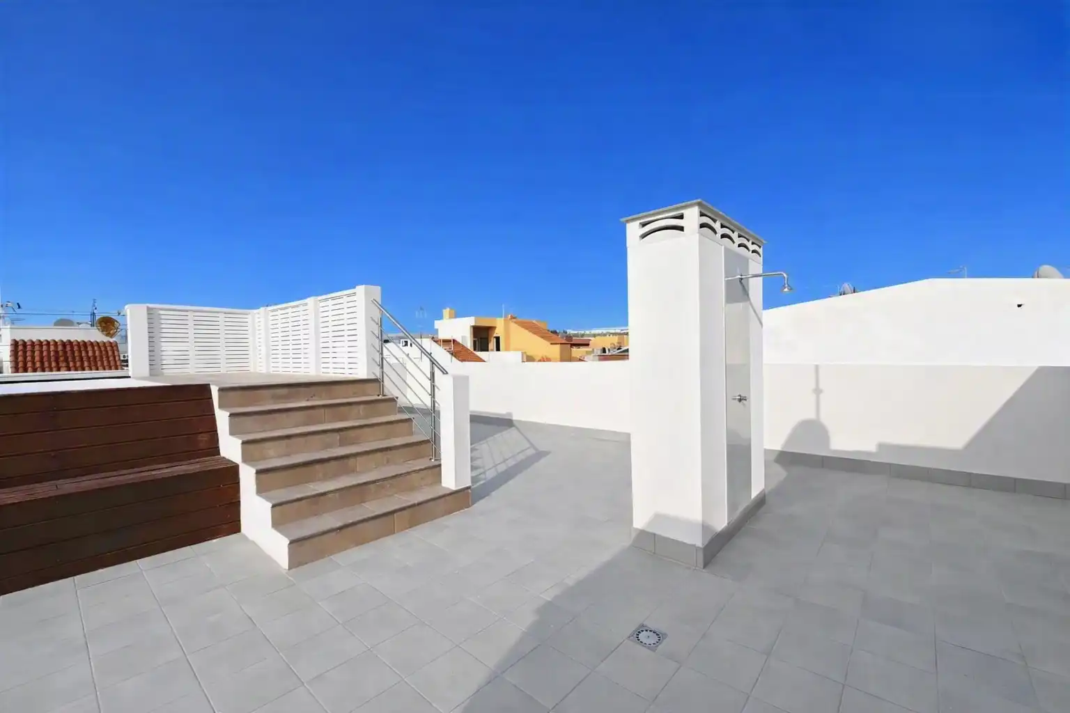 Apartment with terrace for sale in Calle Mar de Leva