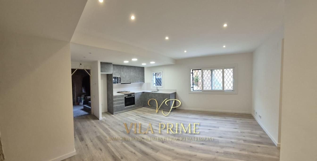 Apartment for sale in Sant Feliu de Guíxols  with Air Conditioner, Heating and Parquet flooring