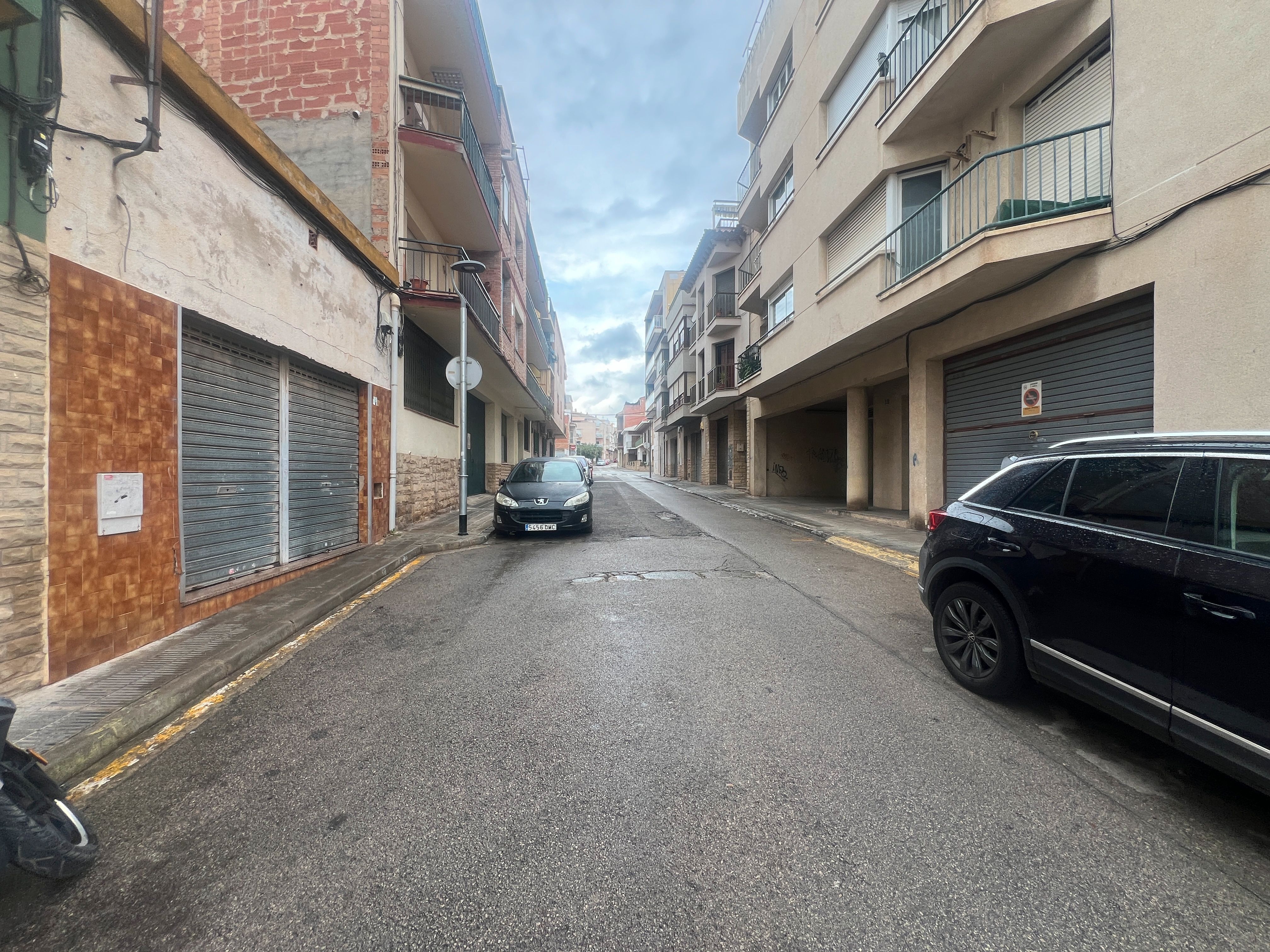 Vista exterior de Edifici en venda en El Vendrell