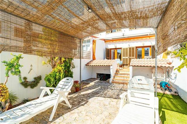Casa adosada en Venta en Es Vivero