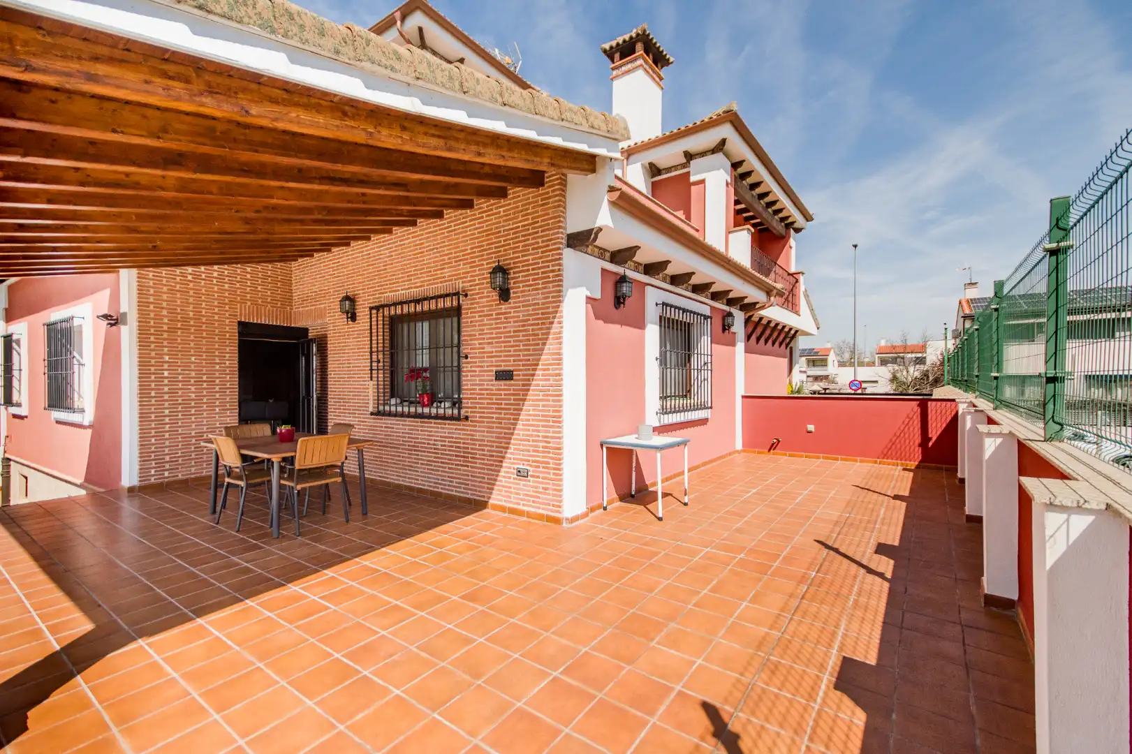 Terrace of Houses for sale in Aranjuez  with Air Conditioner, Heating and Private garden