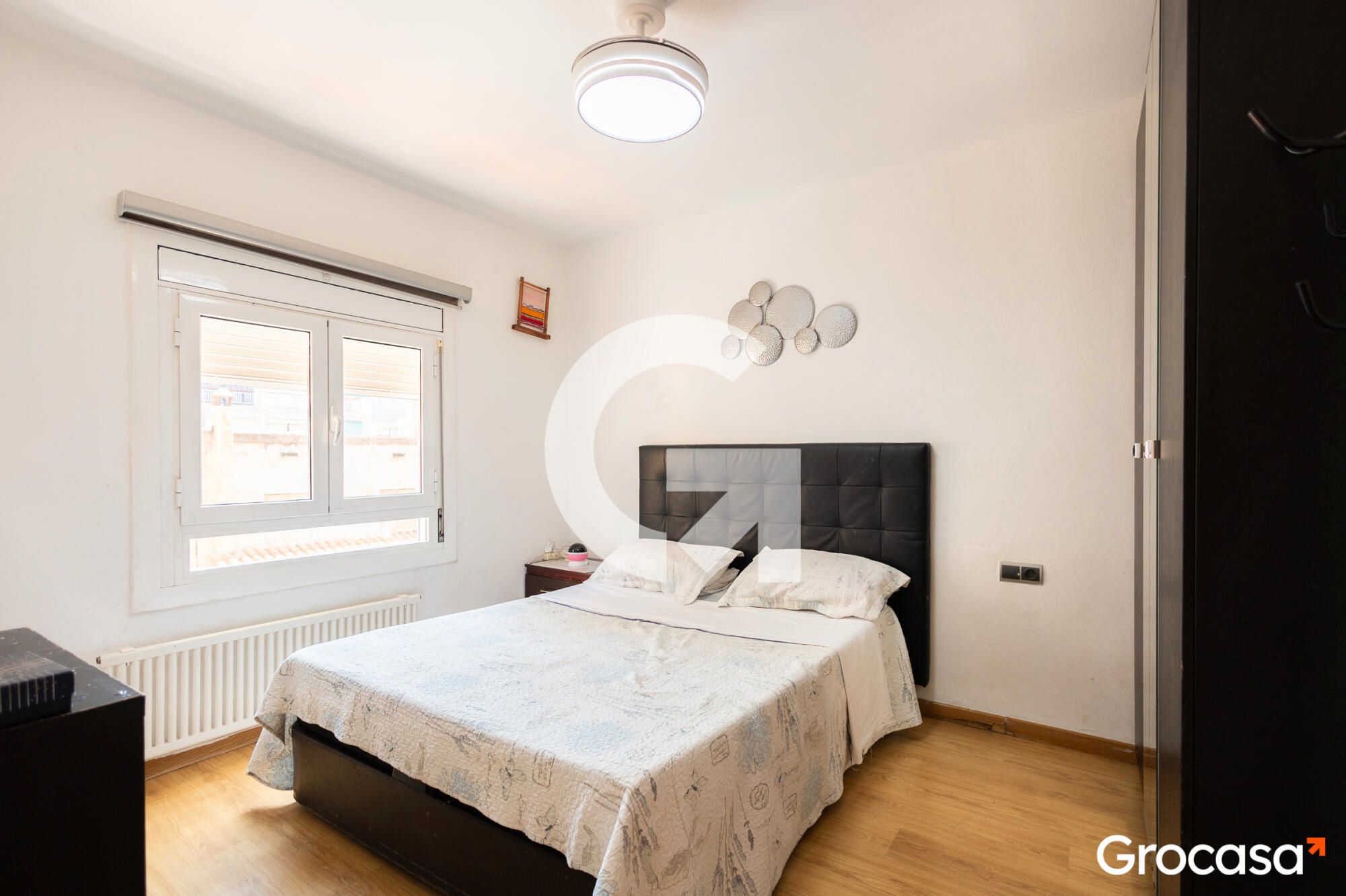 Bedroom of Flat for sale in  Barcelona Capital  with Air Conditioner, Heating and Balcony