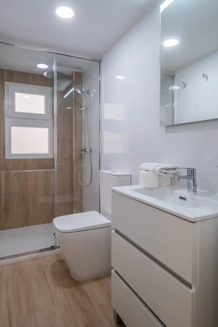 Baño de Apartamento de alquiler en Zaragoza con Amueblado y Balcón