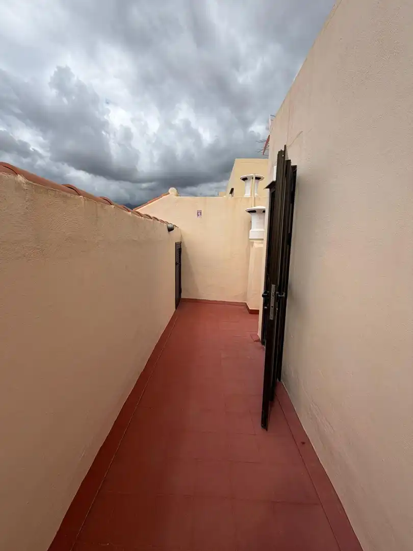 Terrassa de Casa adosada en venda en Candelaria amb Terrassa, Traster i Balcó