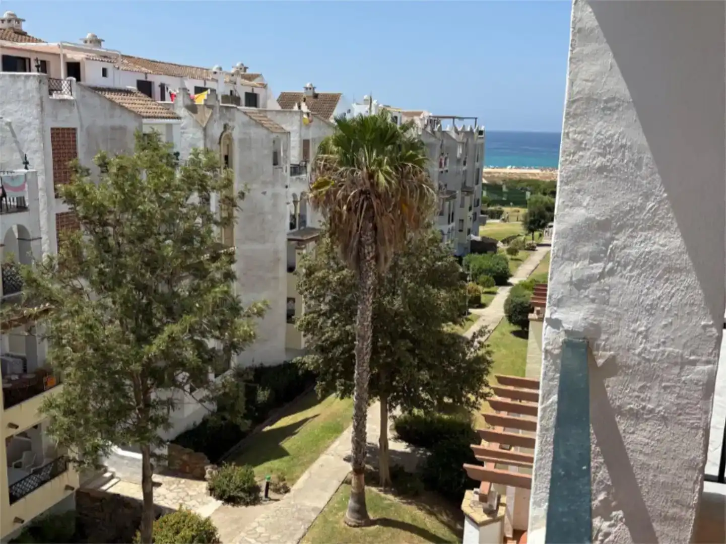 Außenansicht von Dachboden zur Miete in Zahara de los Atunes mit Klimaanlage, Schwimmbad und Balkon