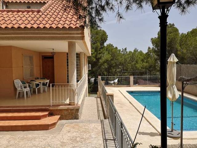 Casa-chalet en Venta en El Esparragal