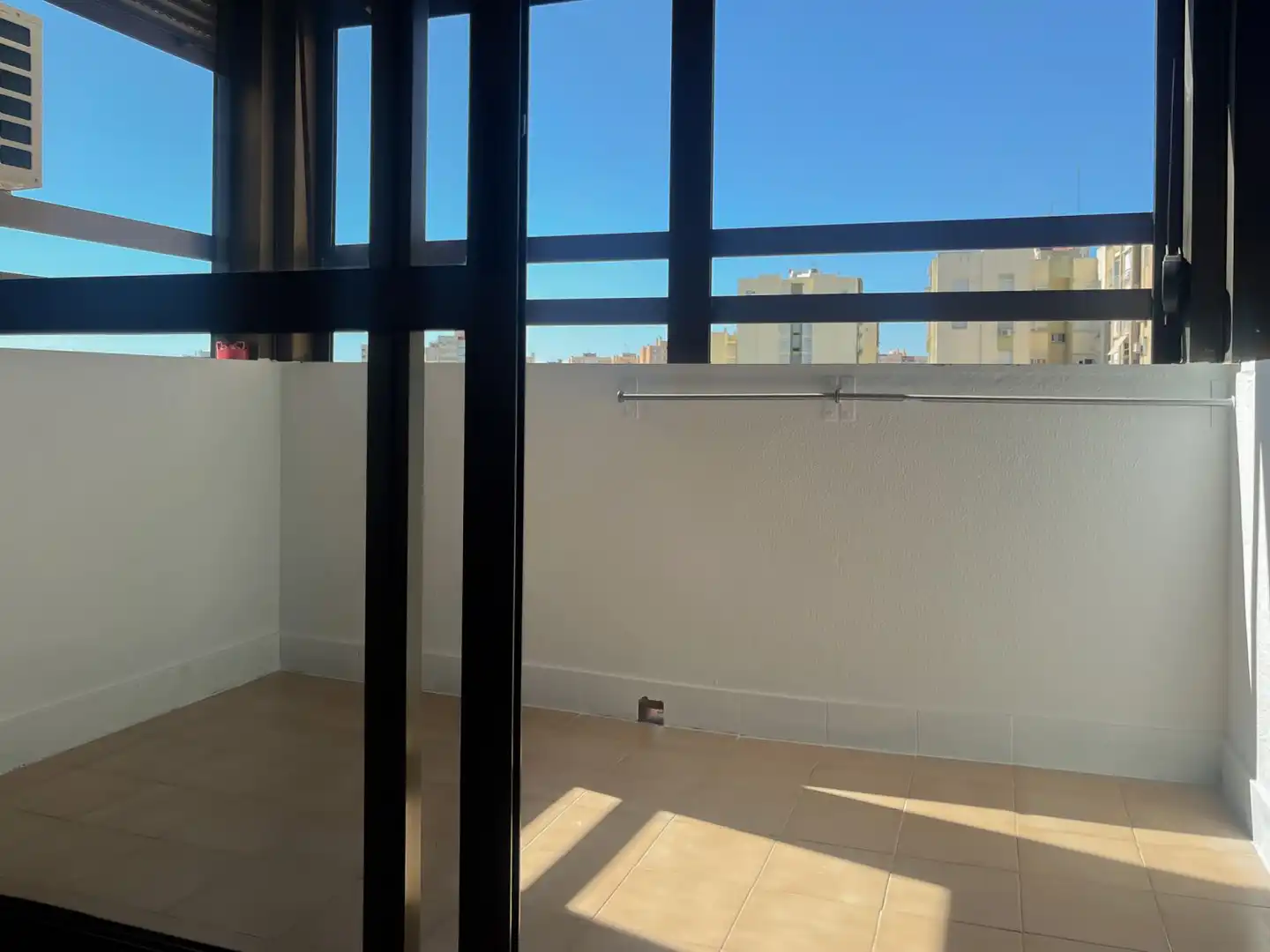 Terrasse von Wohnung zur Miete in Sevilla mit Klimaanlage, Heizung und Terrasse