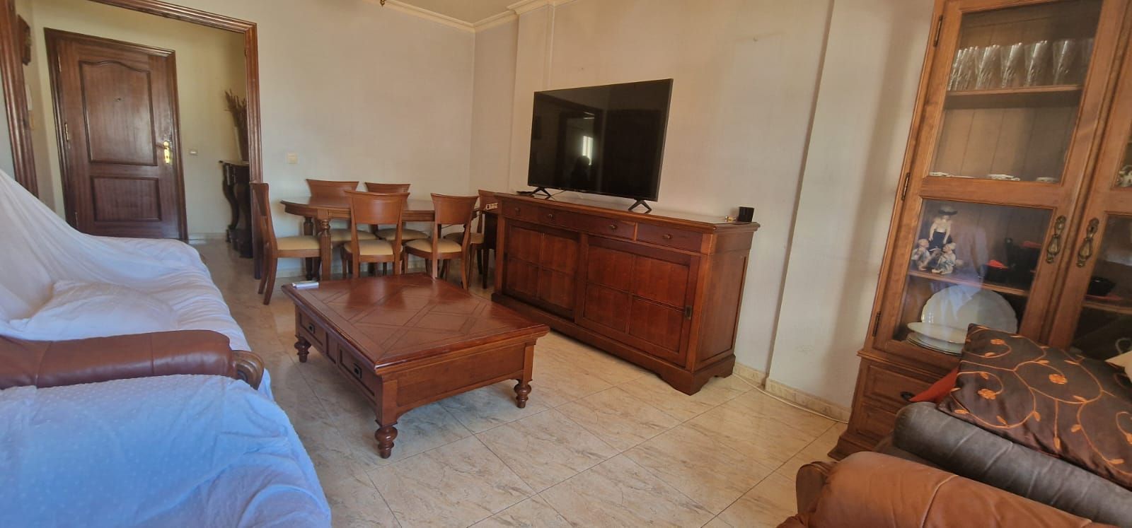 Sala d'estar de Pis en venda en Roquetas de Mar amb Calefacció