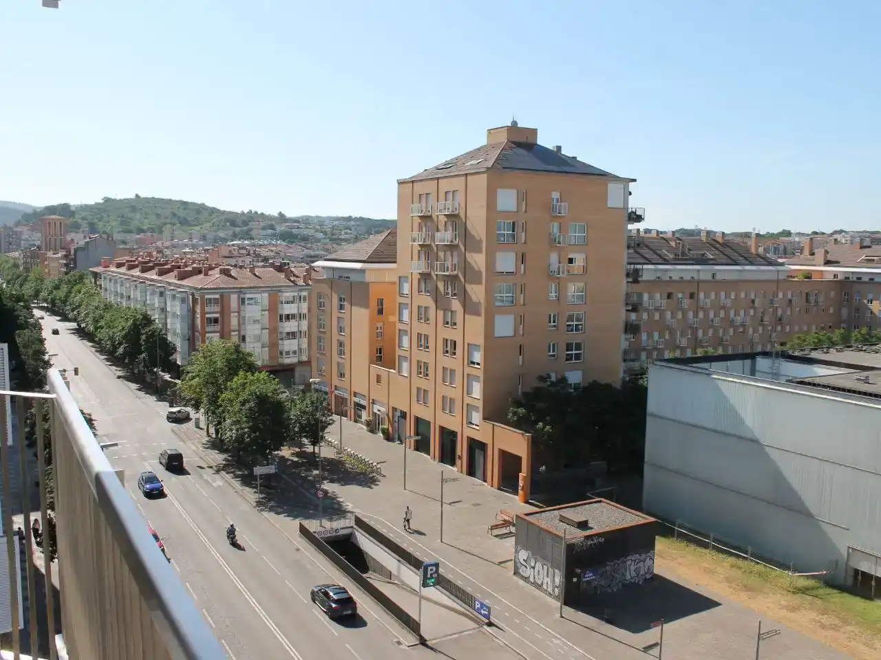 Vista exterior de Pis en venda en Girona Capital amb Aire condicionat i Balcó