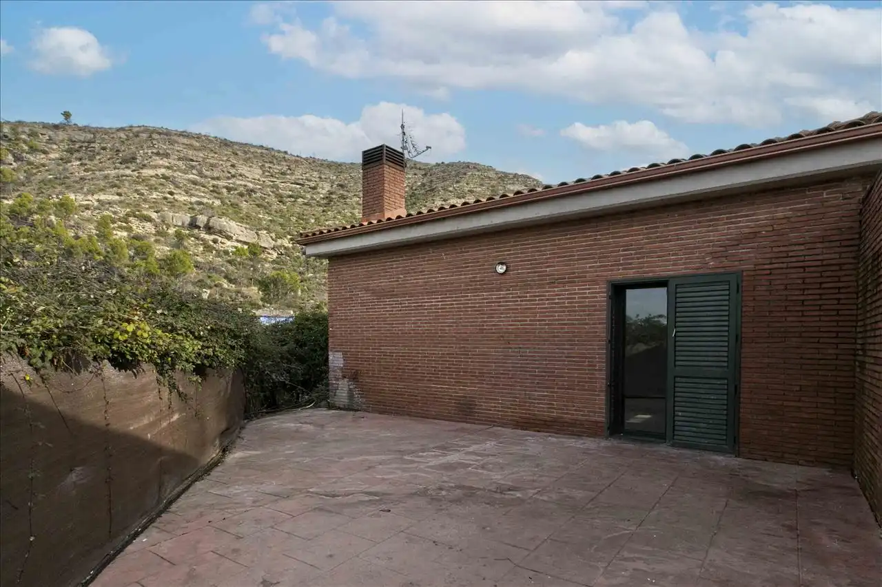 Vista exterior de Casa o xalet en venda en El Pont de Vilomara i Rocafort