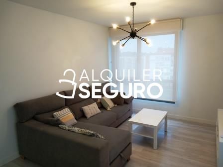 Sala d'estar de Pis de lloguer en Vitoria - Gasteiz amb Aire condicionat, Calefacció i Traster