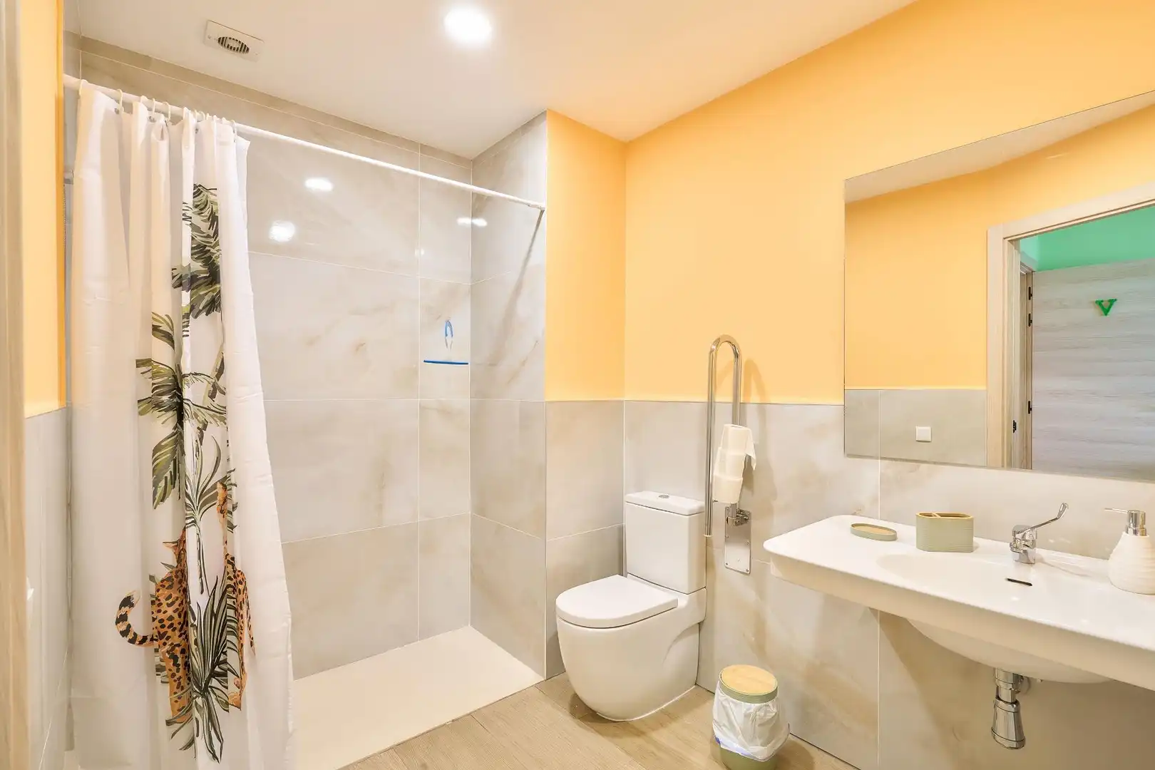 Bathroom of Houses for sale in Santiz  with Private garden, Terrace and Storage room