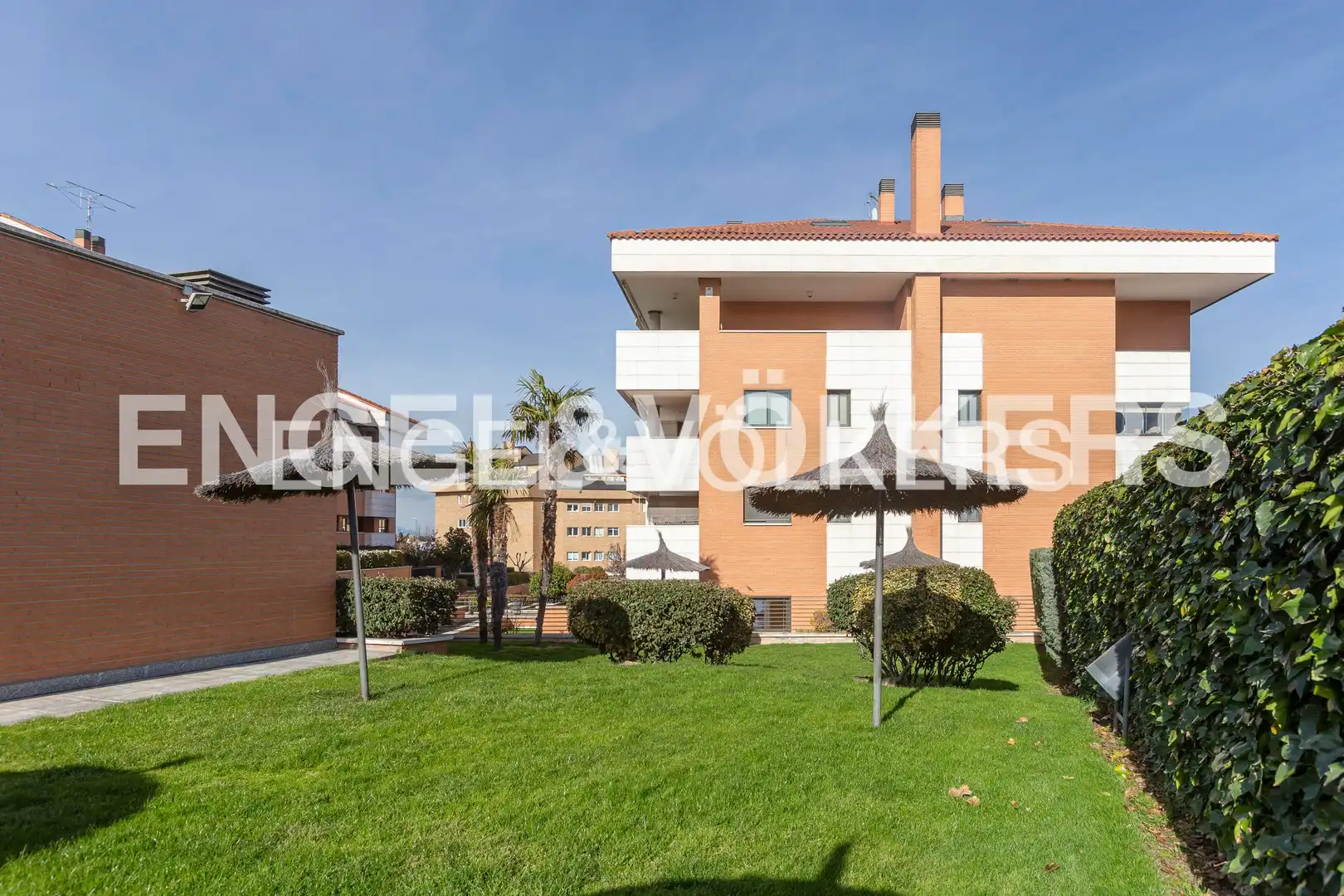 Flat with pool for sale in Zona Monte El Pilar, imagen 34