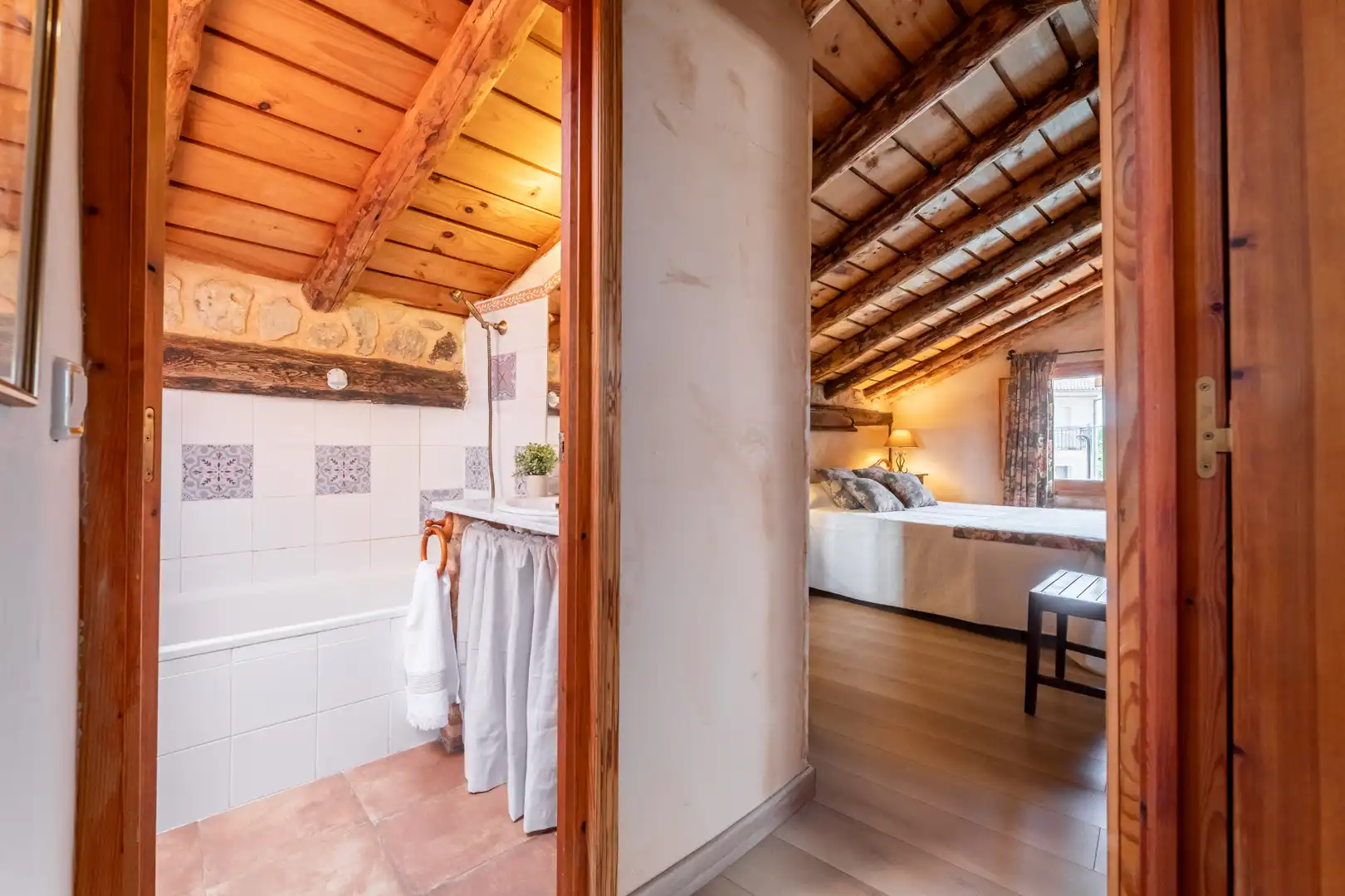 Dormitori de Finca rústica de lloguer en Torreiglesias amb Calefacció, Jardí privat i Parquet