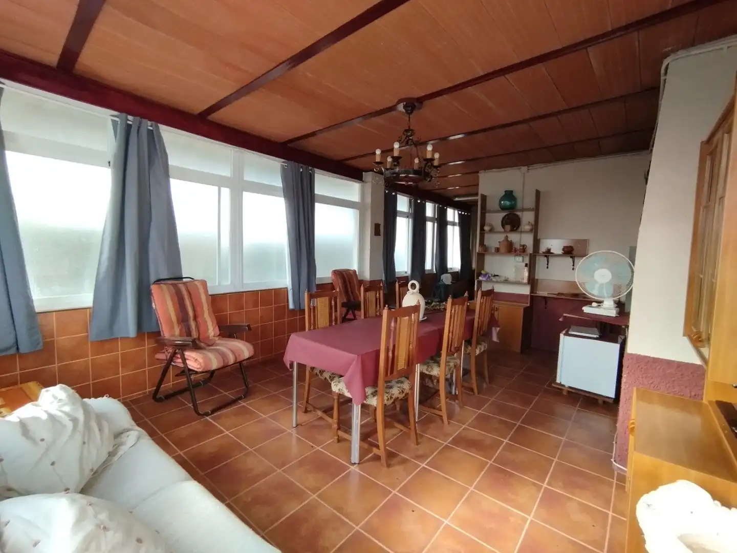 Menjador de Finca rústica en venda en Tomelloso amb Aire condicionat, Jardí privat i Piscina