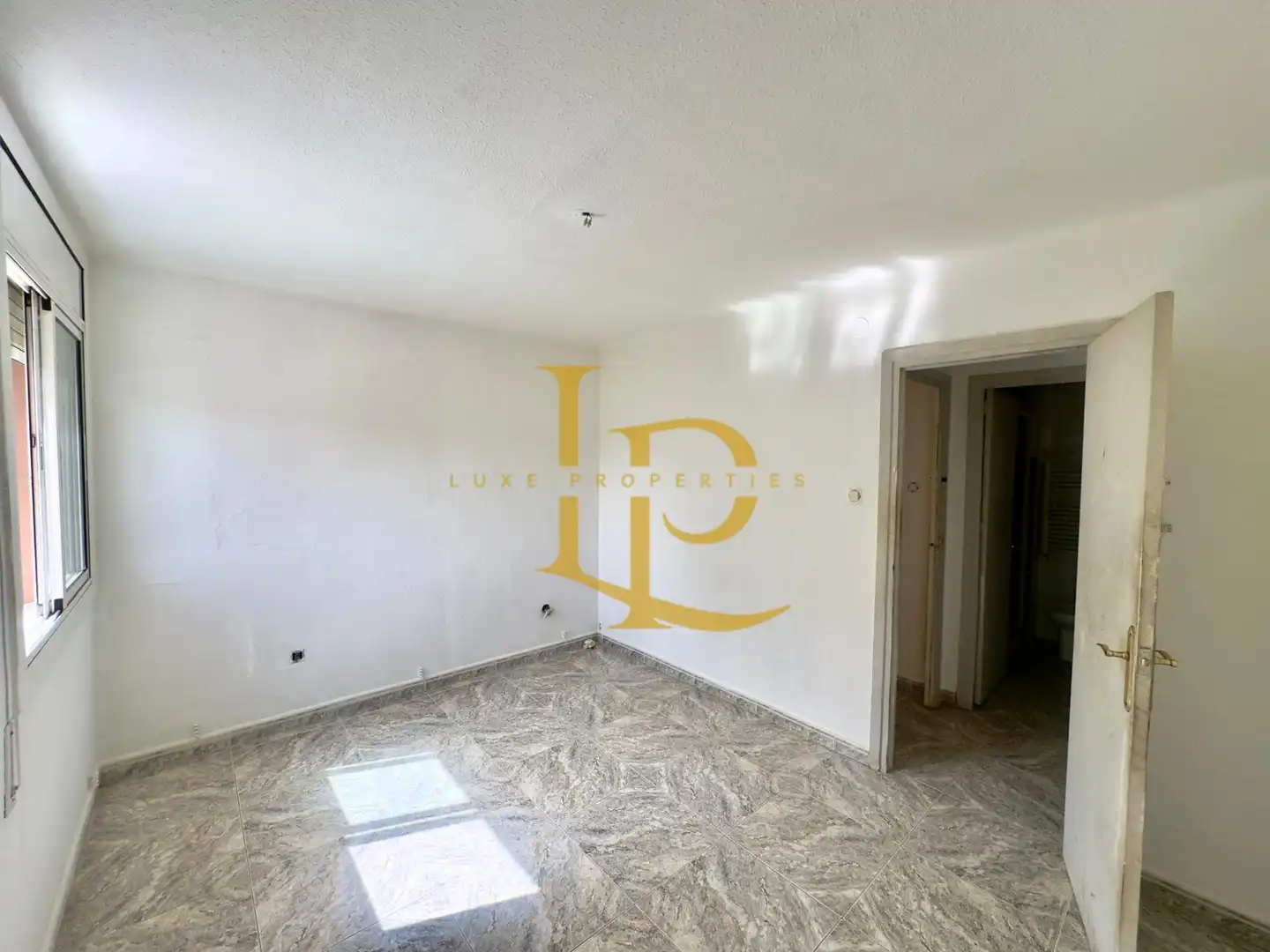 Piso en venta en Terrassa con Terraza