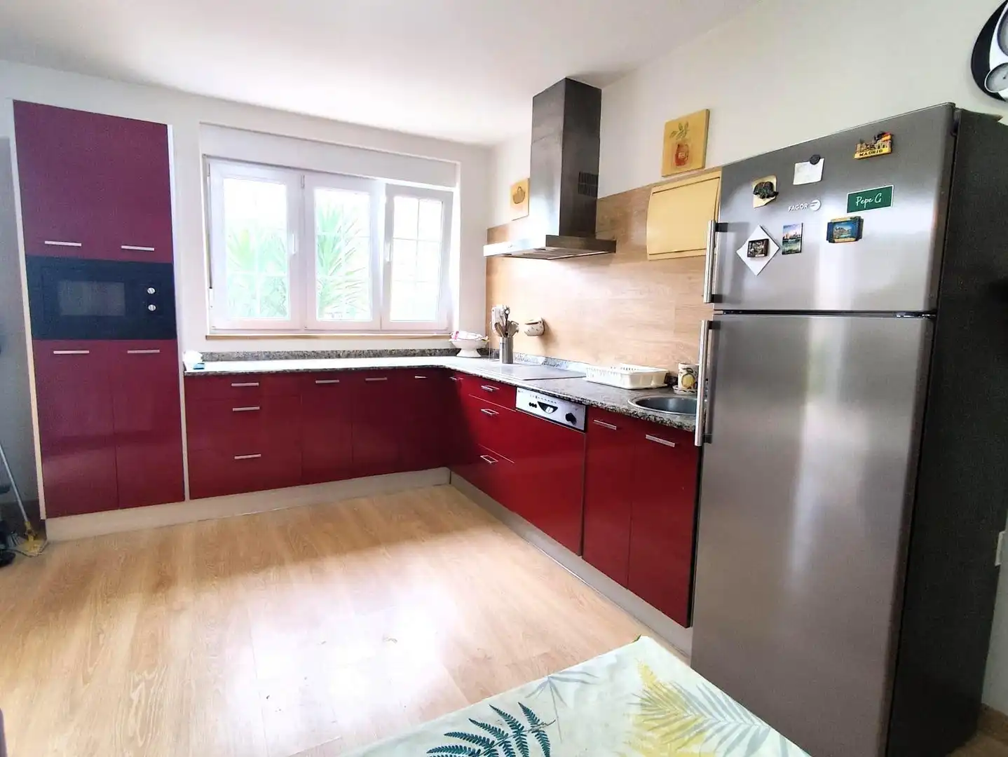 Cocina de Casa o chalet en venta en Castañeda con Calefacción, Jardín privado y Trastero
