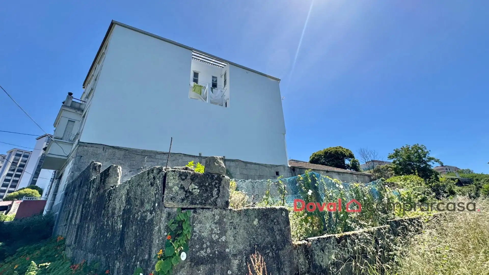 Außenansicht von Gebäude zum Verkauf in Vigo 