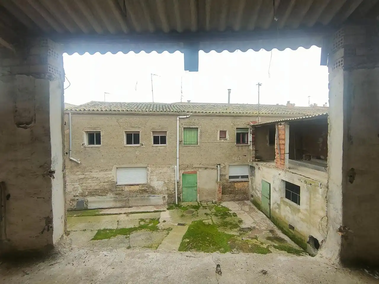 Vista exterior de Casa o xalet en venda en Alagón