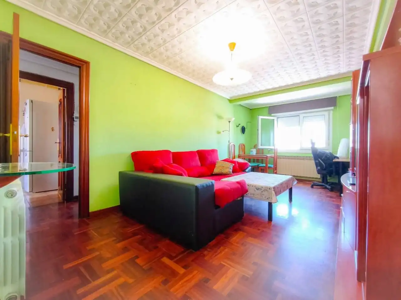 Living room of Apartments for sale in Burgos  with Heating, Parquet flooring and Terrace