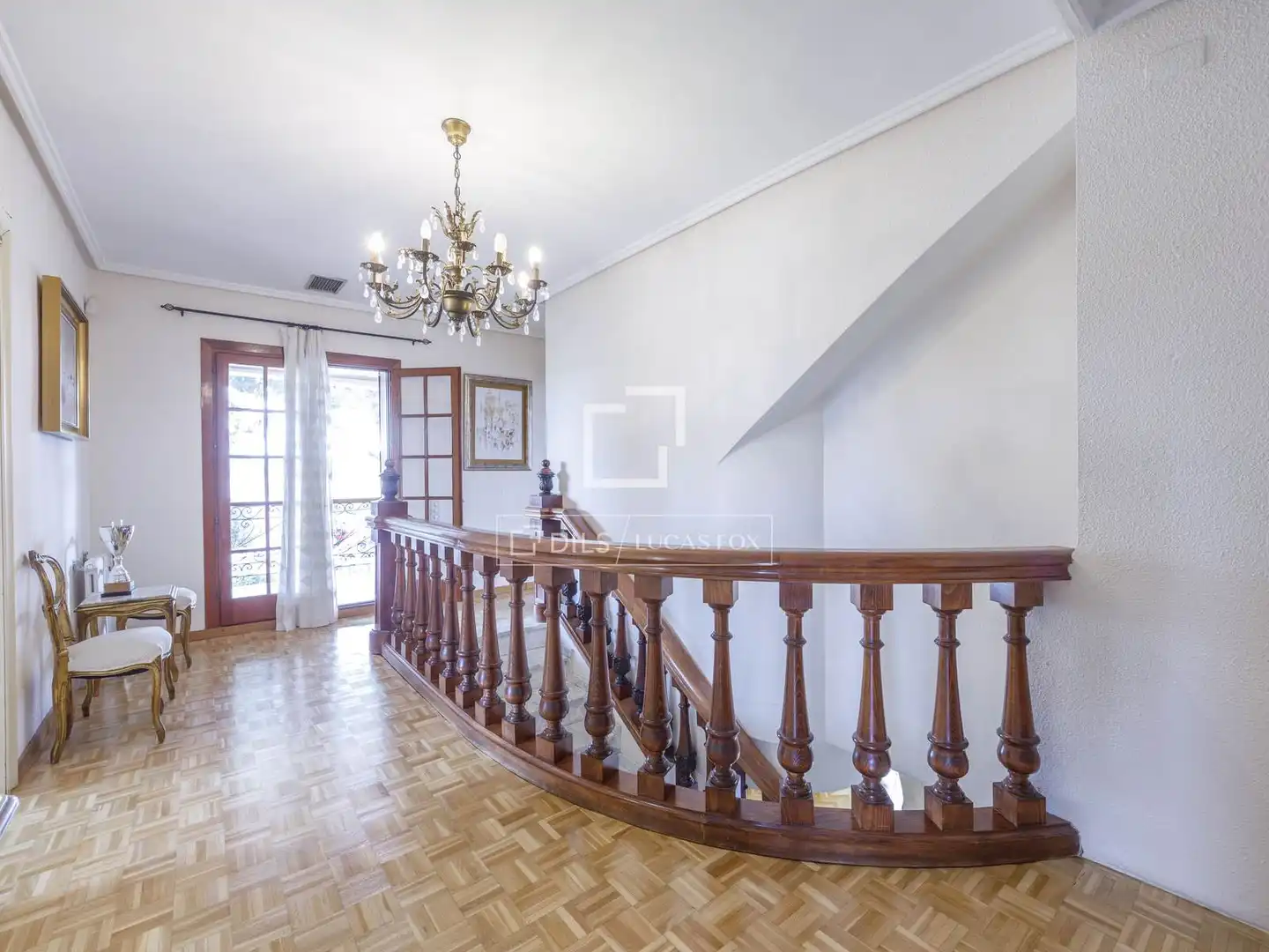 Houses for sale in Paterna  with Heating, Private garden and Parquet flooring