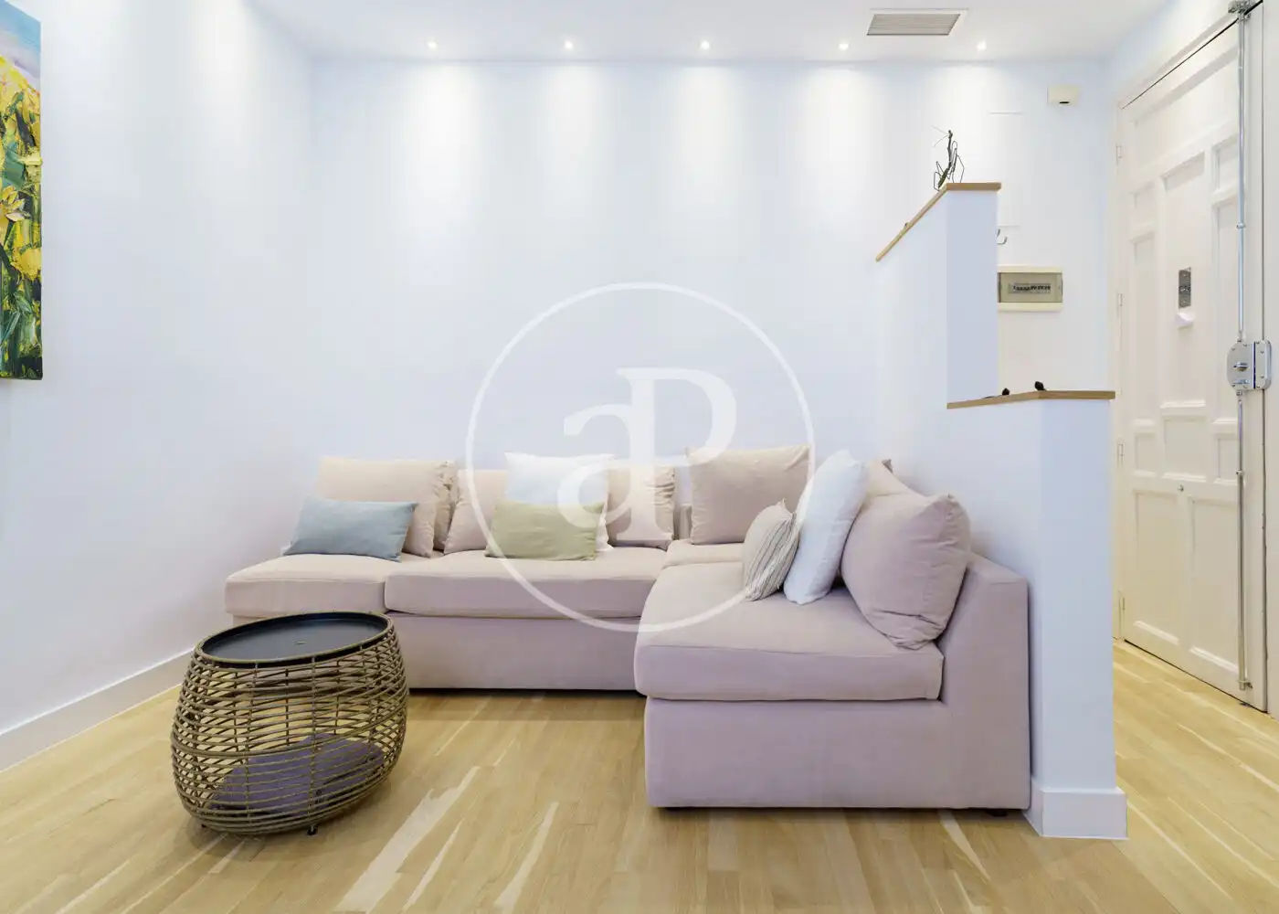 Living room of Flat for rent in Madrid  with Air Conditioner, Heating and Furnished