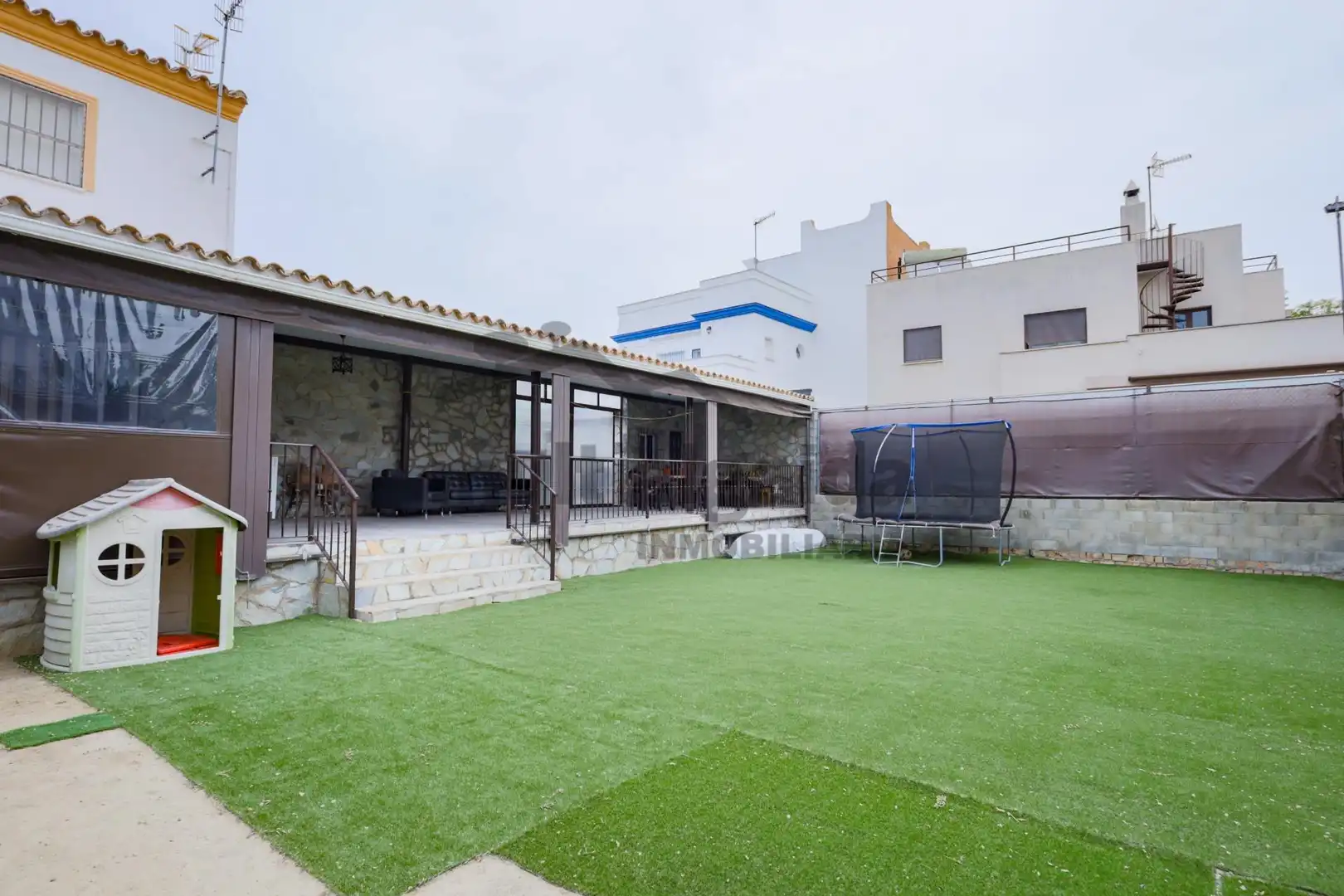 Villa mit Terrasse zum Verkauf in El Pino - Bajo de Guía