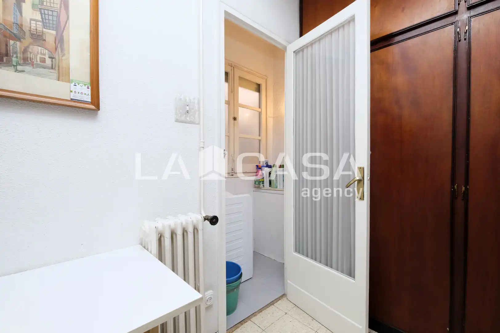 Piso en venta en Barcelona con Calefacción y Balcón