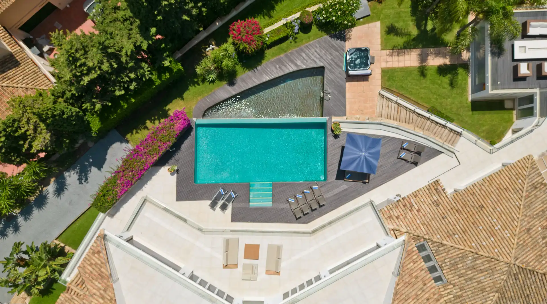 Piscina de Casa o chalet de alquiler en Elviria - Cabopino