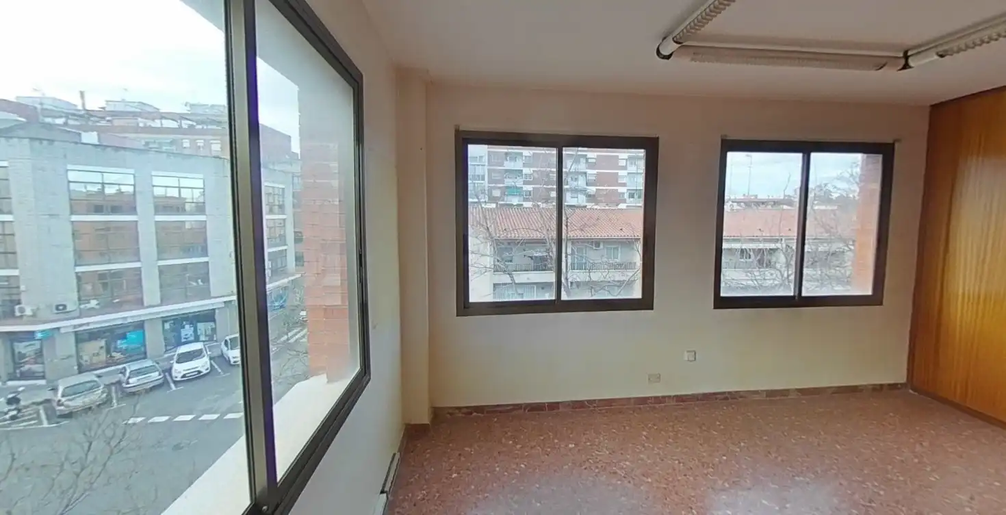 Oficina amb ascensor en venda a Carrer de Sant Roc