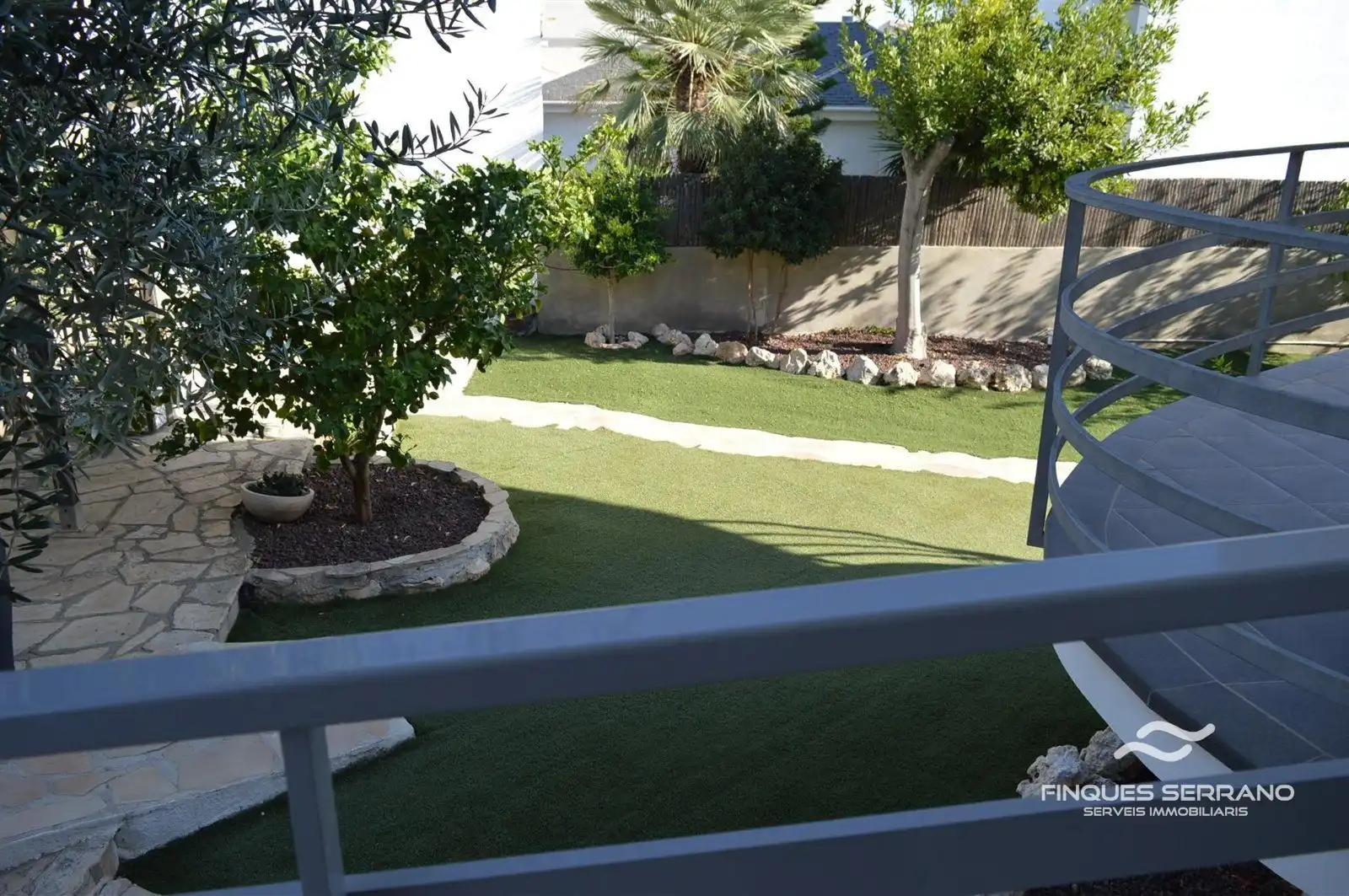 Terraza de Casa o chalet en venta en Vilanova i la Geltrú con Calefacción, Terraza y Trastero