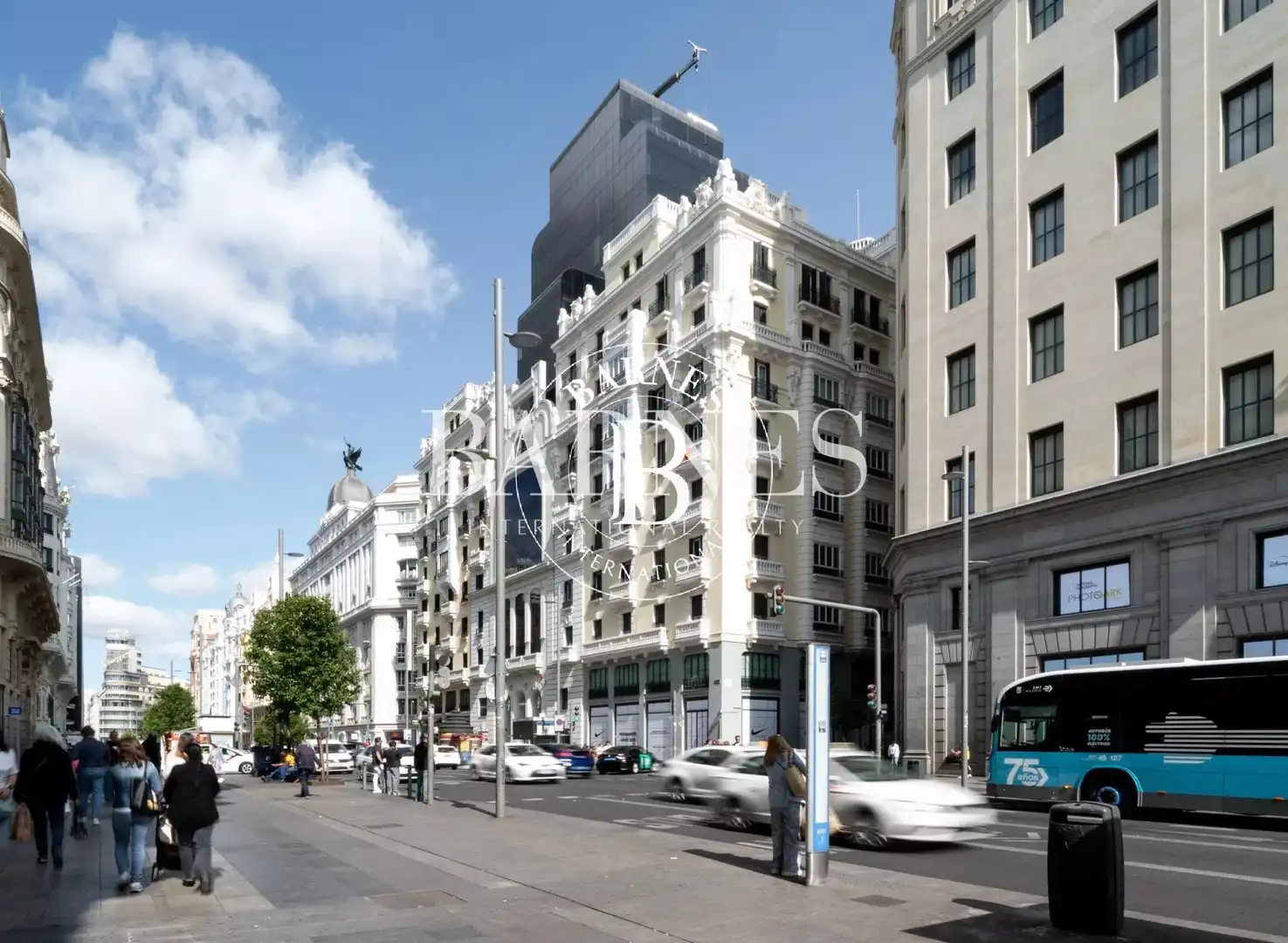Vista exterior de Piso de alquiler en Madrid con Aire acondicionado, Calefacción y Amueblado