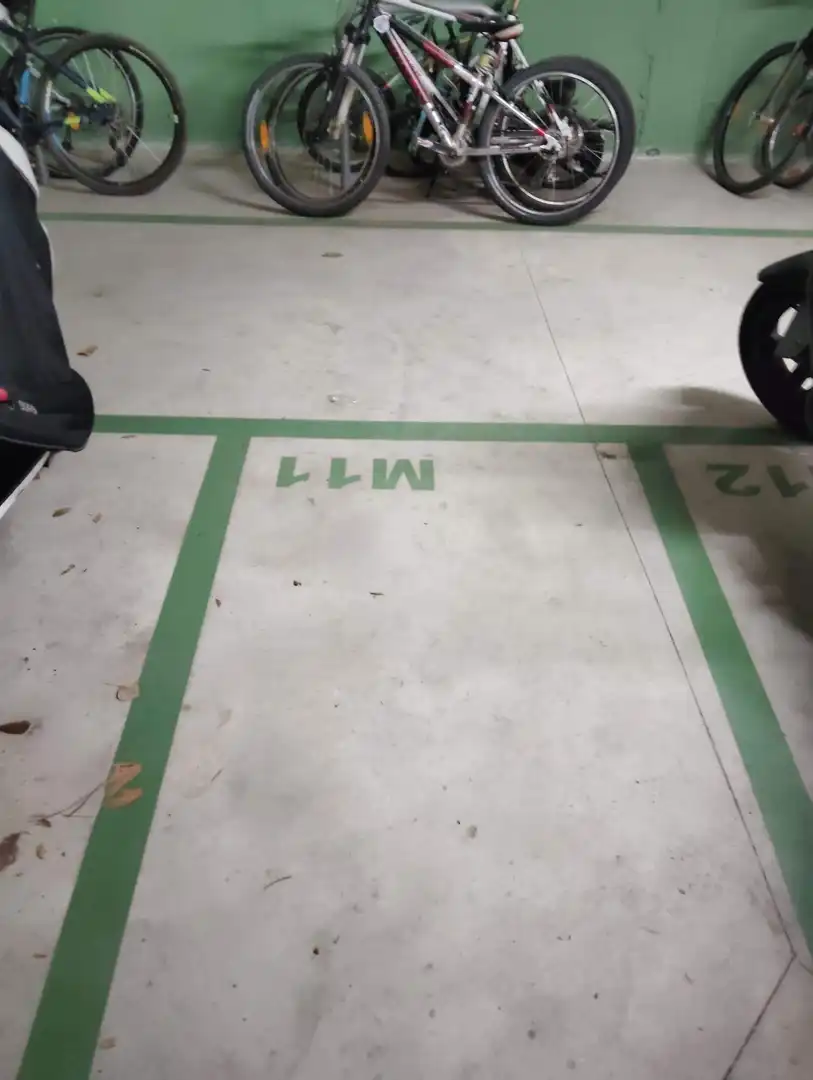 Parkplatz von Garage zum Verkauf in Sabadell