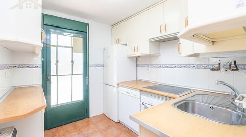 Foto 2 de Piso en venta en Calle de Daoiz y Velarde, Centro - Manguilla, El Escorial