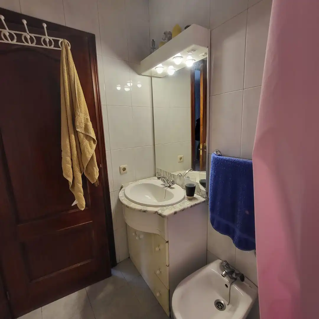 Baño de Apartamento en venta en Ávila